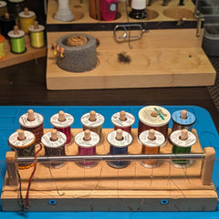 Ussuris Wooden Fly Tying Spools Thread Holder Stand, Thread Organizer for Fly Fishing Tying Materials