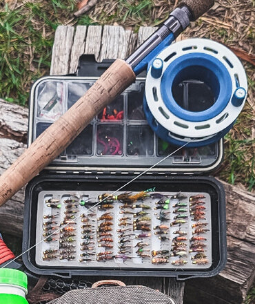 Fishing Flies: The Best Assortment for Salmon and River Fly Fishing