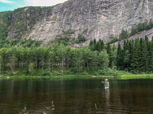 Torneälven: The Flowing Boundary Between Sweden and Finland